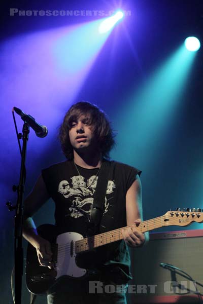 THE DODOZ - 2010-08-25 - PARIS - Le Bataclan - 